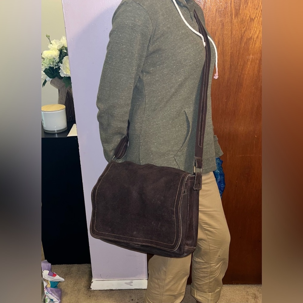 🍫 GUC distressed leather / suede unisex messenger bag rows of pockets 💼 🤩